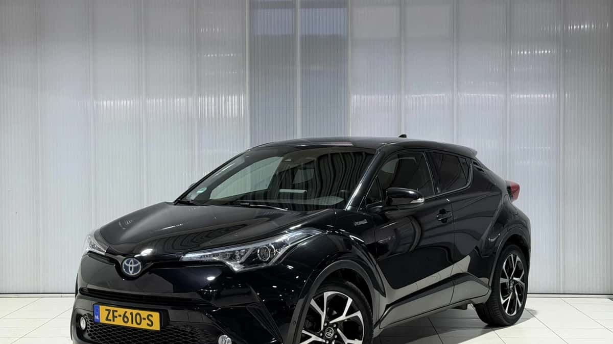 Toyota C-HR (2019) — foto 1