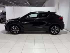 Toyota C-HR (2019) thumbnail 16