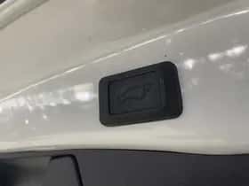 Toyota RAV4 (2019) thumbnail 52