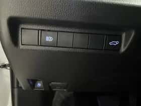 Toyota RAV4 (2019) thumbnail 57