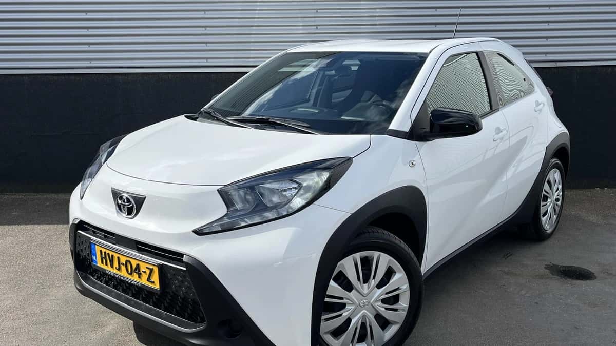 Toyota Aygo (2024) — foto 1