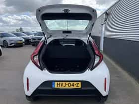 Toyota Aygo (2024) thumbnail 55