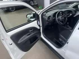 Toyota Aygo (2024) thumbnail 60