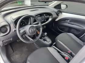 Toyota Aygo (2024) thumbnail 61