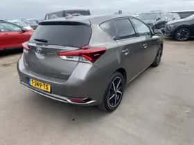 Toyota Auris (2017) thumbnail 11