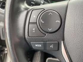 Toyota Auris (2017) thumbnail 26