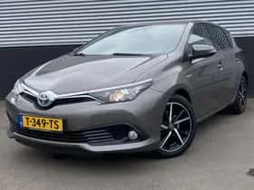 Toyota Auris (2017) thumbnail 50