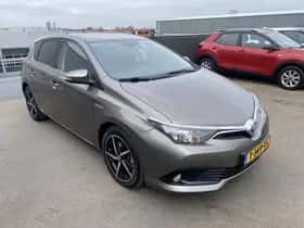 Toyota Auris (2017) thumbnail 61