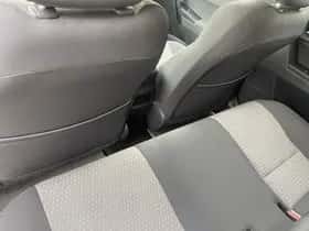 Toyota Auris (2017) thumbnail 91