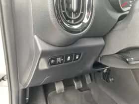 Kia Picanto (2025) thumbnail 17