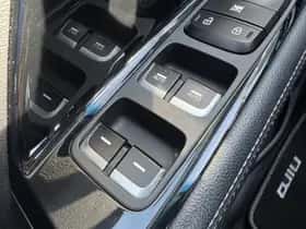 Kia Niro (2021) thumbnail 11