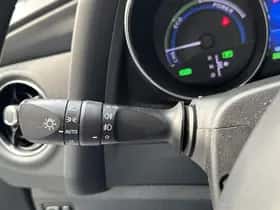 Toyota Auris (2018) thumbnail 35