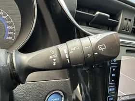 Toyota Auris (2018) thumbnail 36