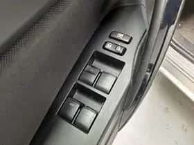 Toyota Auris (2018) thumbnail 39