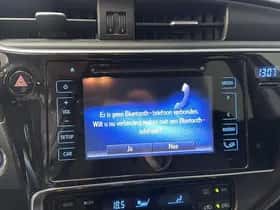 Toyota Auris (2018) thumbnail 44