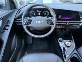 Kia Niro (2022) thumbnail 11