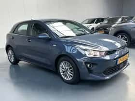Kia Rio (2022) thumbnail 20