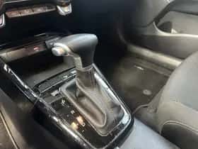 Kia Rio (2022) thumbnail 38