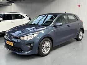 Kia Rio (2022) thumbnail 44