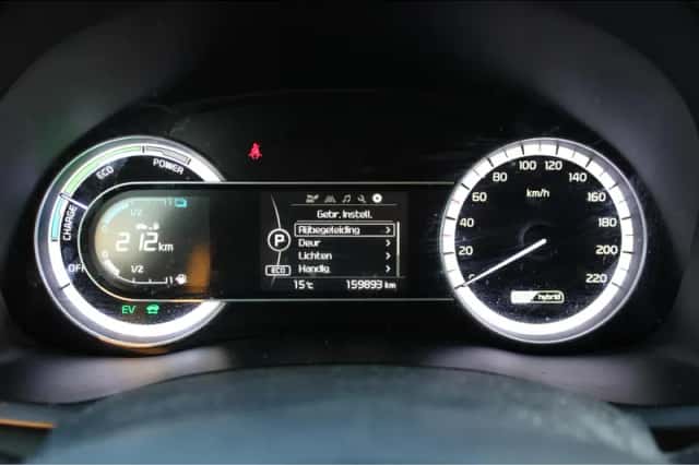 Kia Niro (2017) thumbnail 20