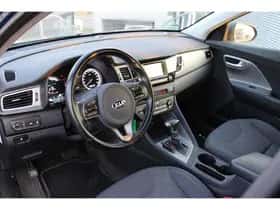 Kia Niro (2017) thumbnail 38