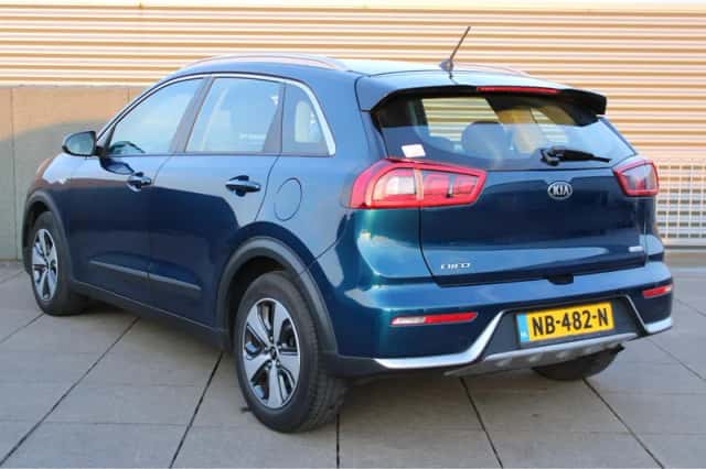 Kia Niro (2017) thumbnail 5