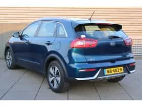 Kia Niro (2017) thumbnail 5