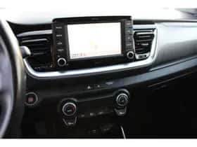 Kia Stonic (2018) thumbnail 60