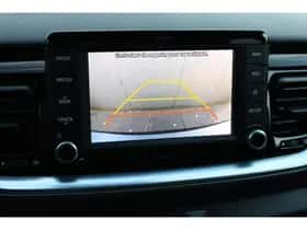 Kia Stonic (2018) thumbnail 70