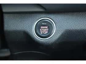 Kia Stonic (2018) thumbnail 71