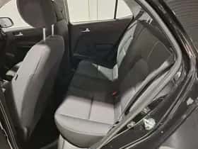 Kia Picanto (2022) thumbnail 38