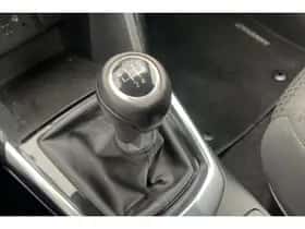 Mazda 2 (2019) thumbnail 21