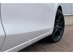 Mazda 2 (2019) thumbnail 23