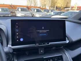 Toyota C-HR (2024) thumbnail 54