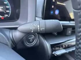 Toyota C-HR (2024) thumbnail 69