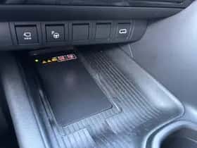 Toyota C-HR (2024) thumbnail 71