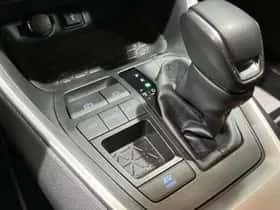 Toyota RAV4 (2021) thumbnail 21
