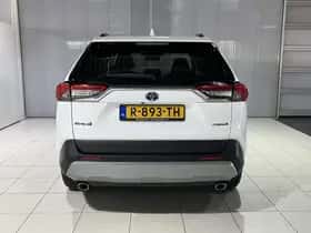 Toyota RAV4 (2021) thumbnail 30