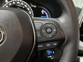 Toyota RAV4 (2021) thumbnail 33