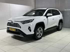 Toyota RAV4 (2021) thumbnail 5