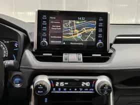 Toyota RAV4 (2021) thumbnail 42
