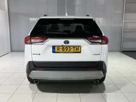 Toyota RAV4 (2021) thumbnail 7