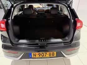 Kia Niro (2019) thumbnail 49