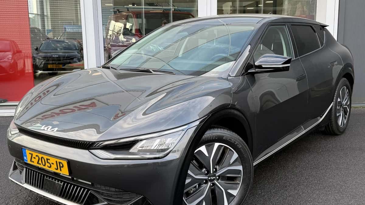 Kia EV6 — foto 1