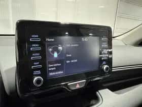 Toyota Yaris (2021) thumbnail 12