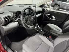 Toyota Yaris (2021) thumbnail 7