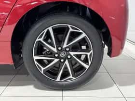 Toyota Yaris (2021) thumbnail 9
