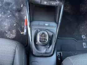 Kia Stonic (2024) thumbnail 25