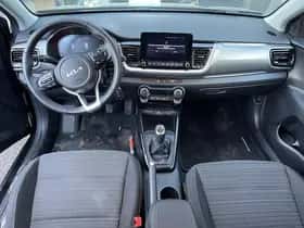 Kia Stonic (2024) thumbnail 39