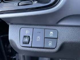 Kia Stonic (2024) thumbnail 41